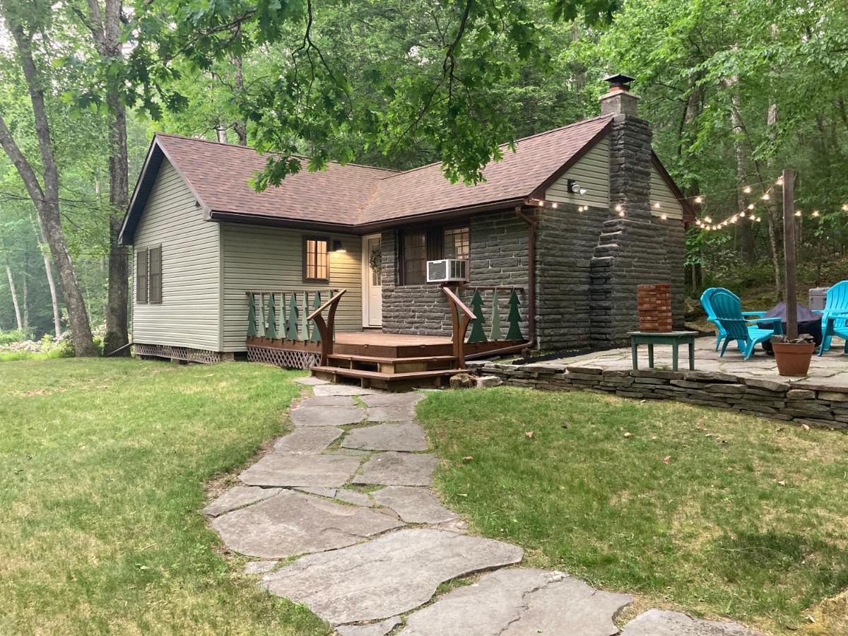 Peaceful Seasonal Wooded Cottage Close To Everything Tafton Luaran gambar